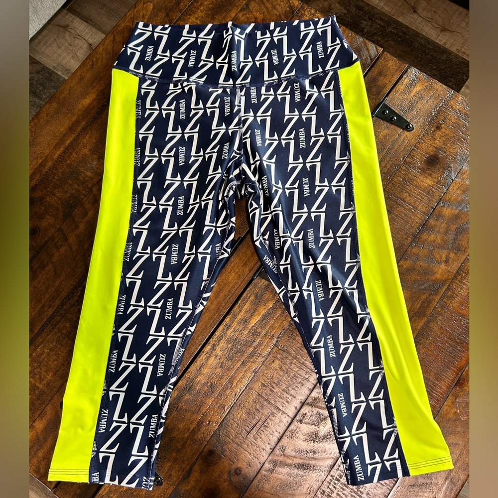 Zumba Fitness Blue and Yellow Capri Leggings Size XL